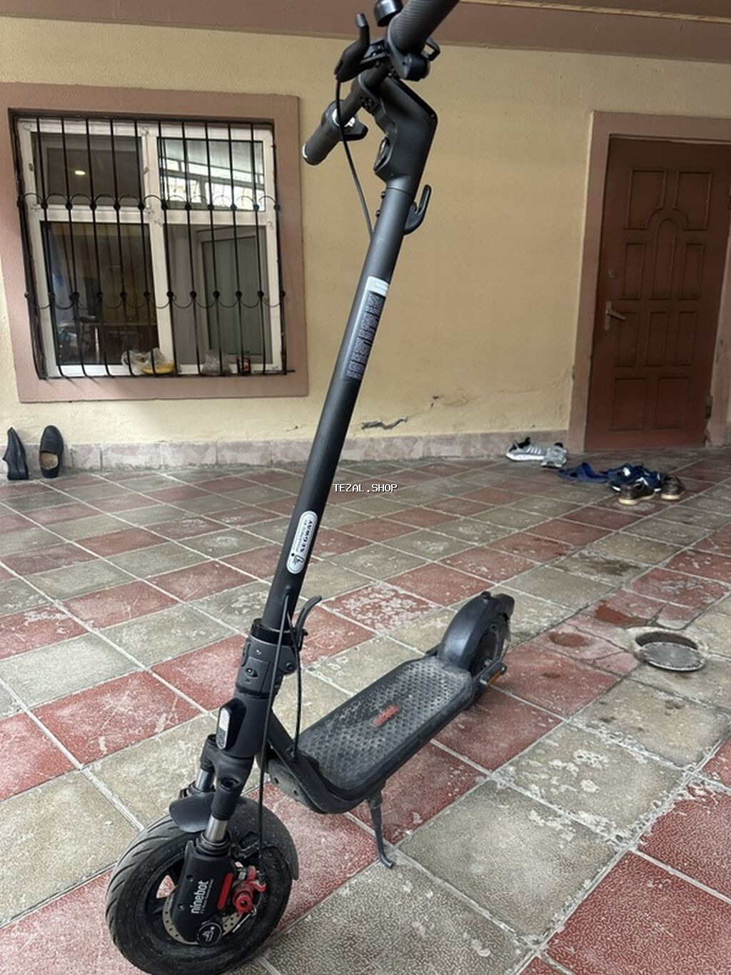 Ninebot skuteri satılır. Hədiyyə alınıb, və şəxsi istifadə üçün