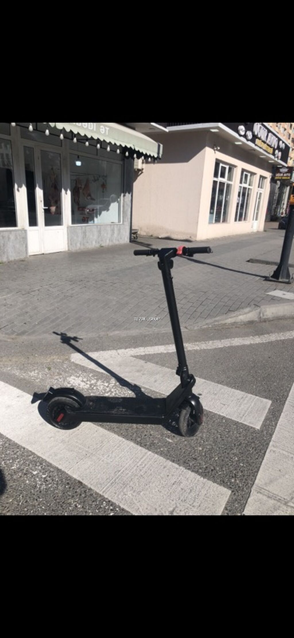 Elektrik skuter – qara rəng, yığcam və şəhər üçün ideal - şəkil 4