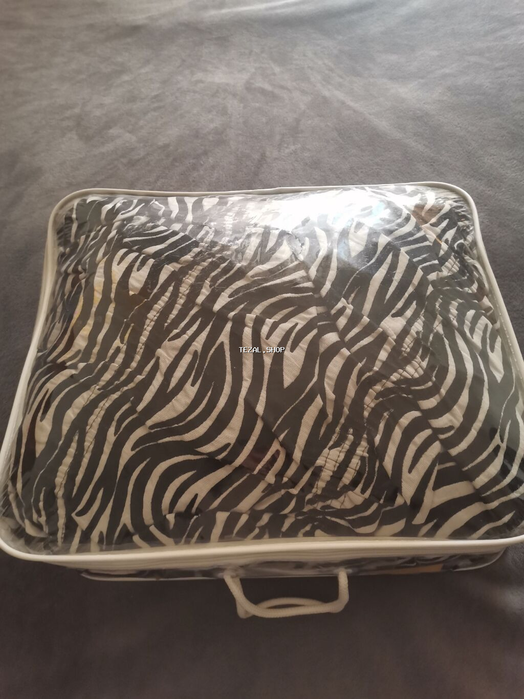 Divan və iki kreslo üstü örtük çexol. Türkiyə istehsalı. Zebra printi