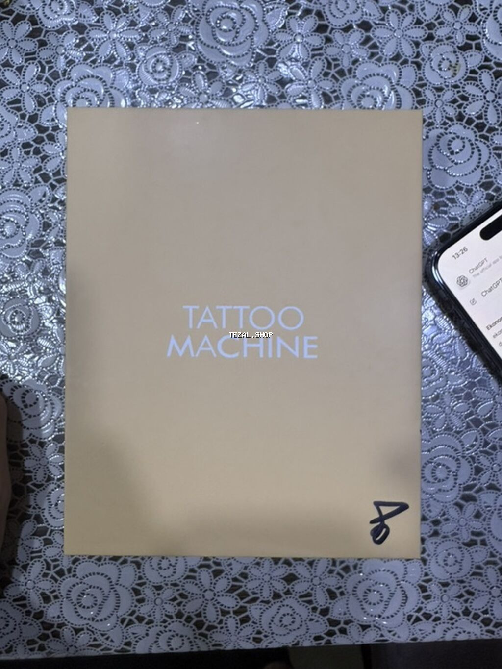 Döymə aparatı dəsti Xüsusiyyətlər: - Qələm tipli tattoo maşın (metall