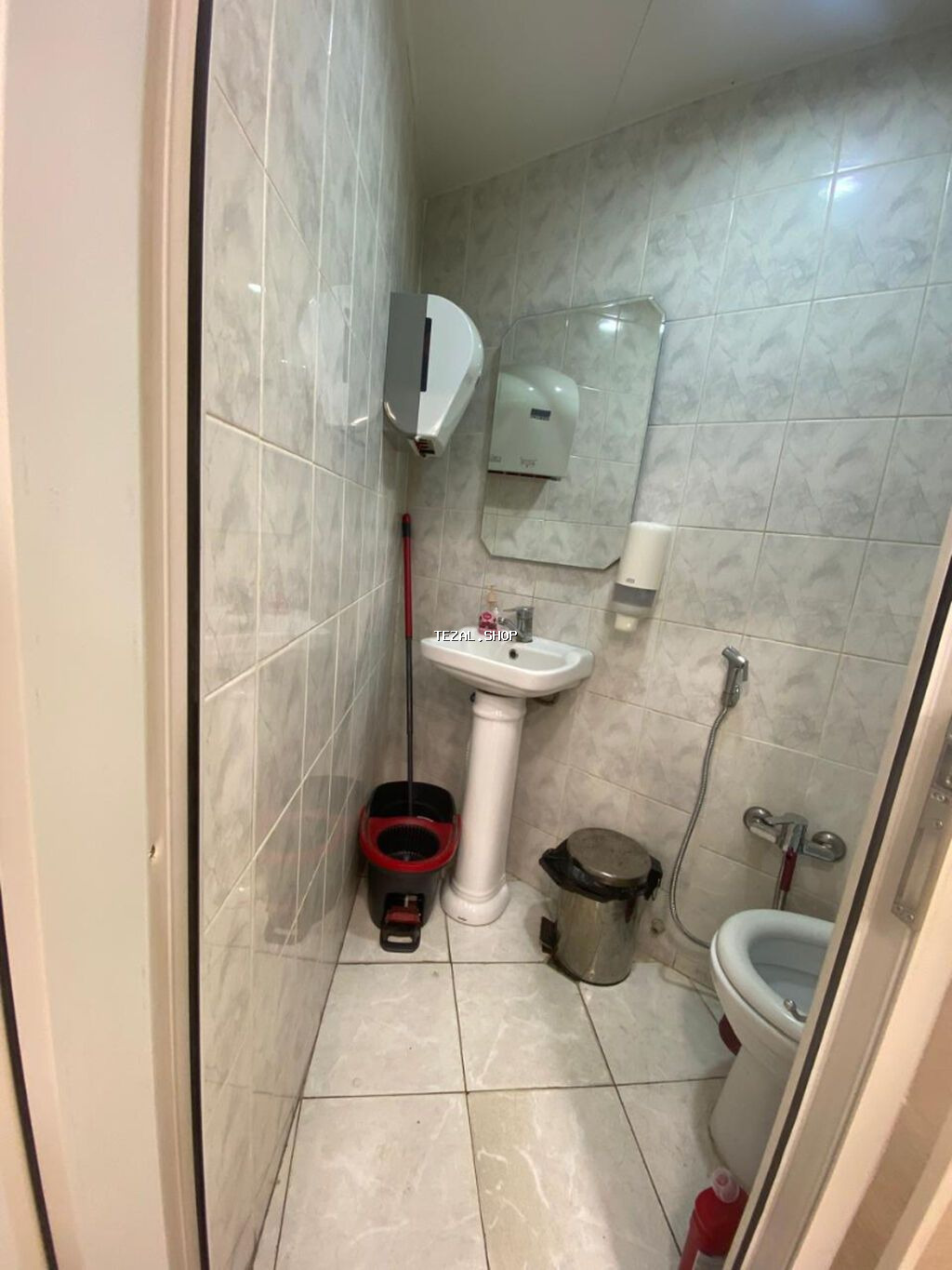 Gözəllik salonu üçün tam təchizatlı işlək məkan - İşıqlı, səliqəli - şəkil 2