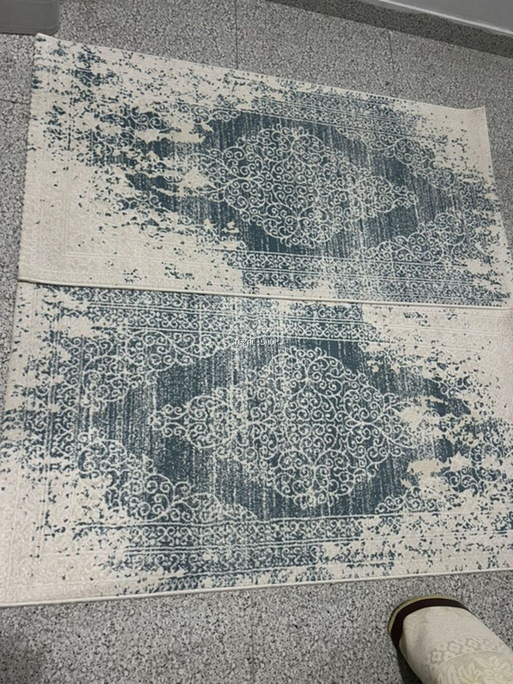 İki ədəd dekorativ xalça dəsti - Rəng: krem və mavi tonların