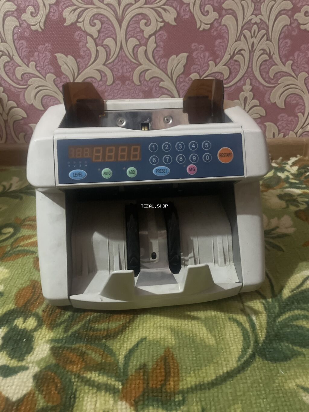 Pul sayan aparat satılır İşlək vəziyyətdədir, heç bir problemi