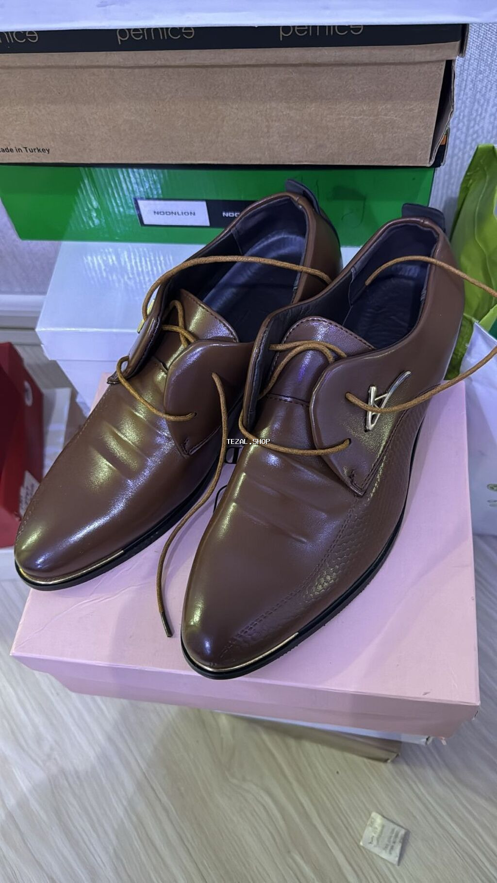 Temiz deridir 41 ölçü yenidir geyinilmeyib