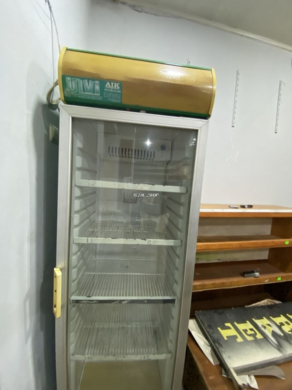 Ticarət vitrin soyuducusu – şüşə qapılı, vertikal tip - Brend: JVI