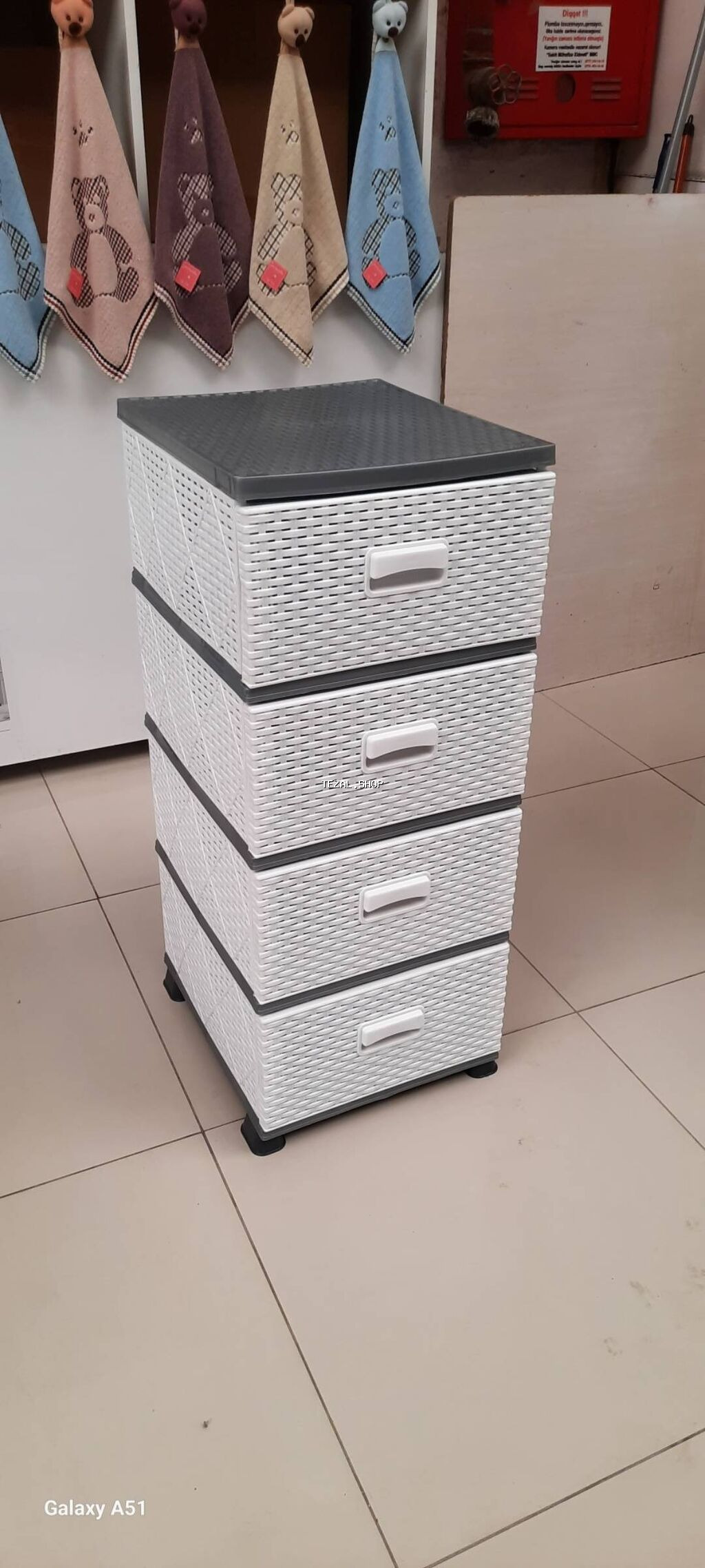 Yeni, Paltar rəfi, Düz, Azərbaycan - şəkil 3