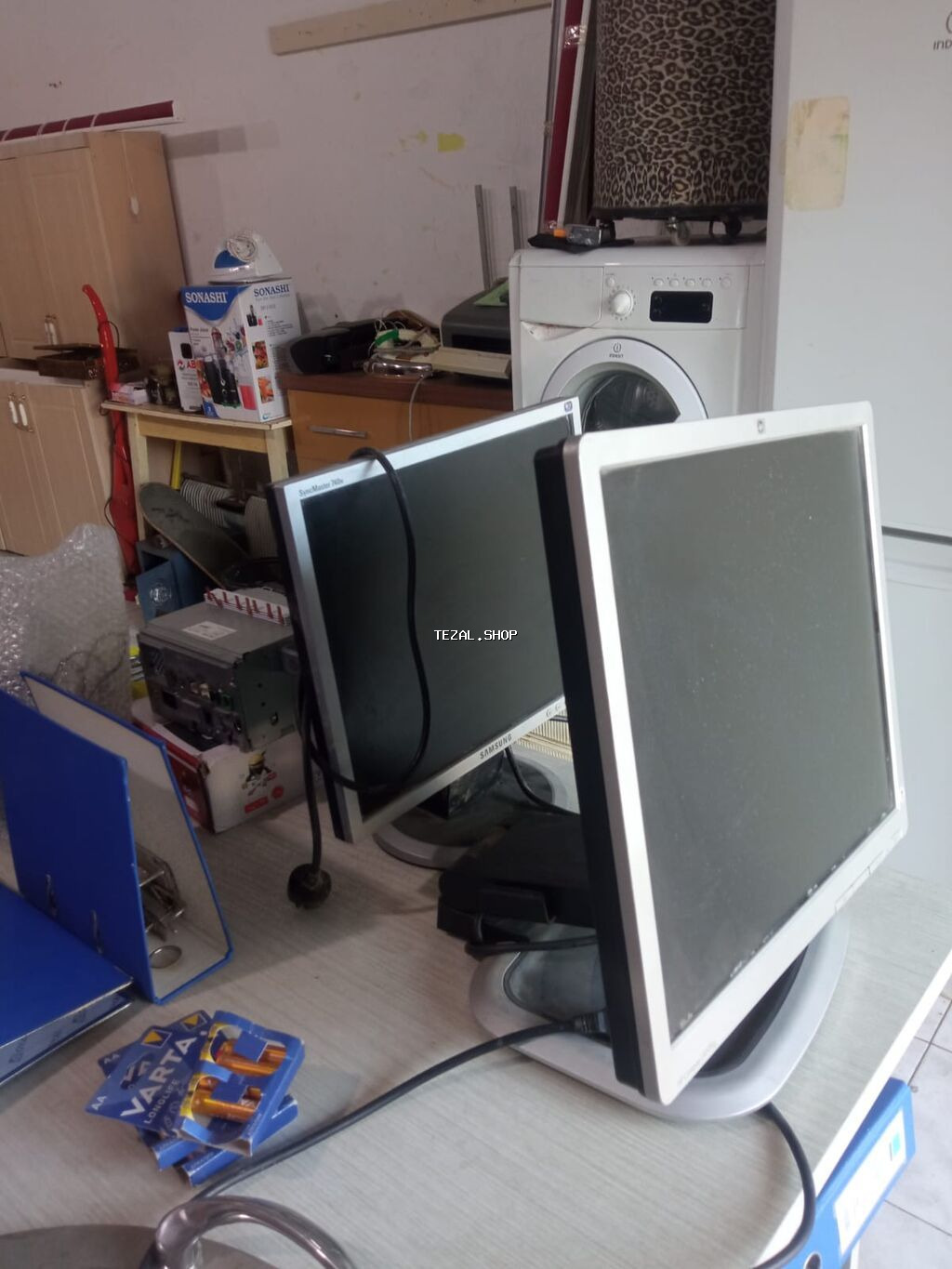 Məhsul: Kompüter monitorları və termopot - LCD stolüstü monitorlar (2