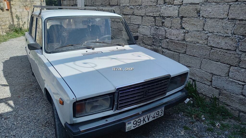 Maşın oz adımadır. sənədləri qaydasındadı