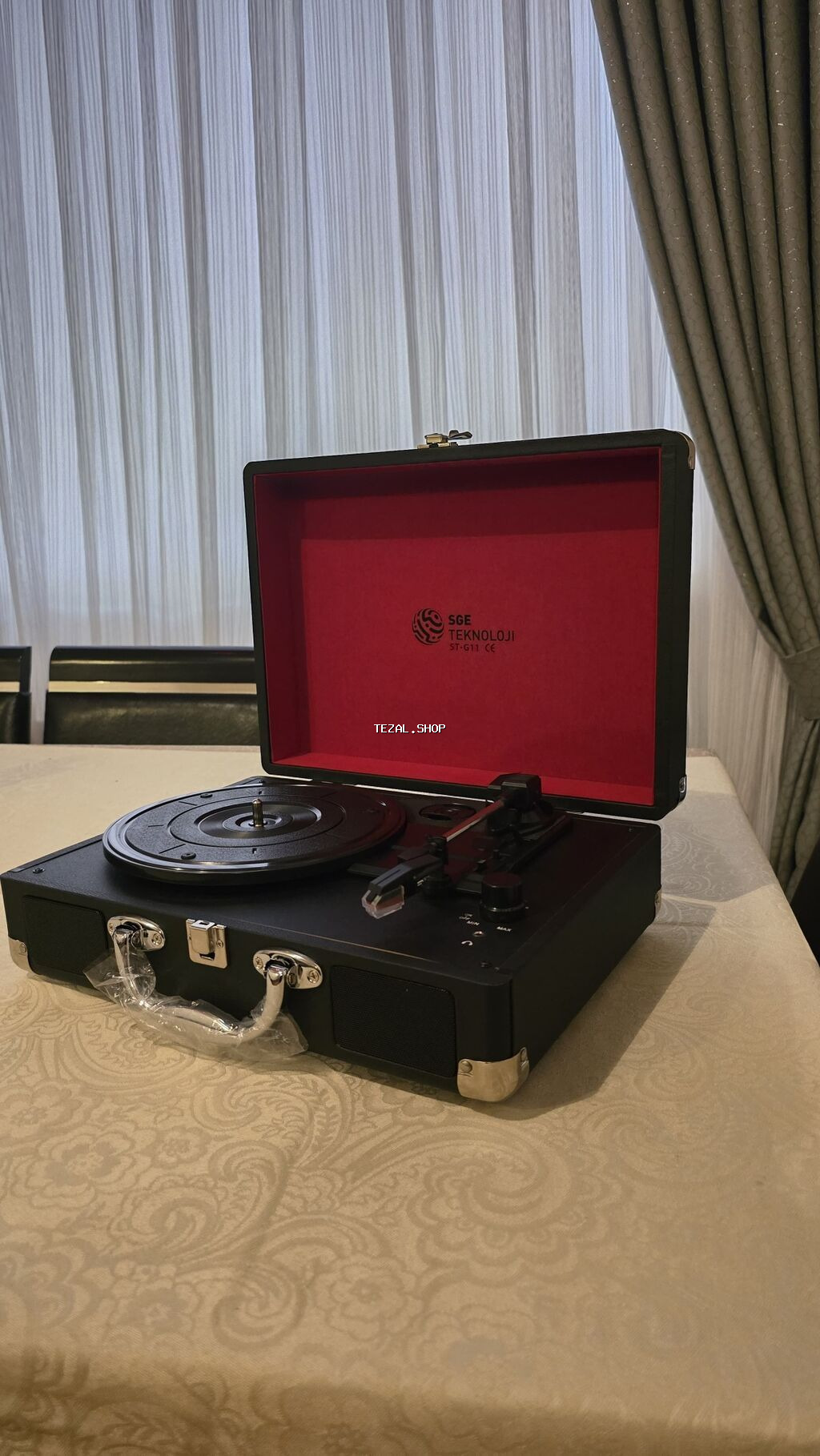 Qrammafonlar Mehduddur!!!ENDİRİM Çox gözəl Retro Qramafonlar və göz