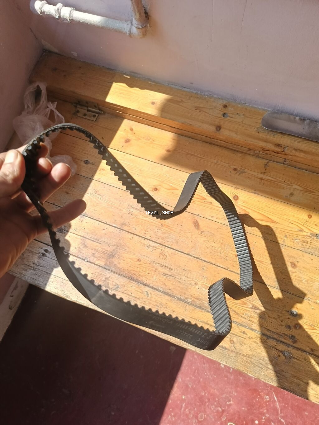 Tayota rab 4 ‘96cı il 
Motor remenı 25 man 
Tezedı alınıb qalıb - şəkil 3