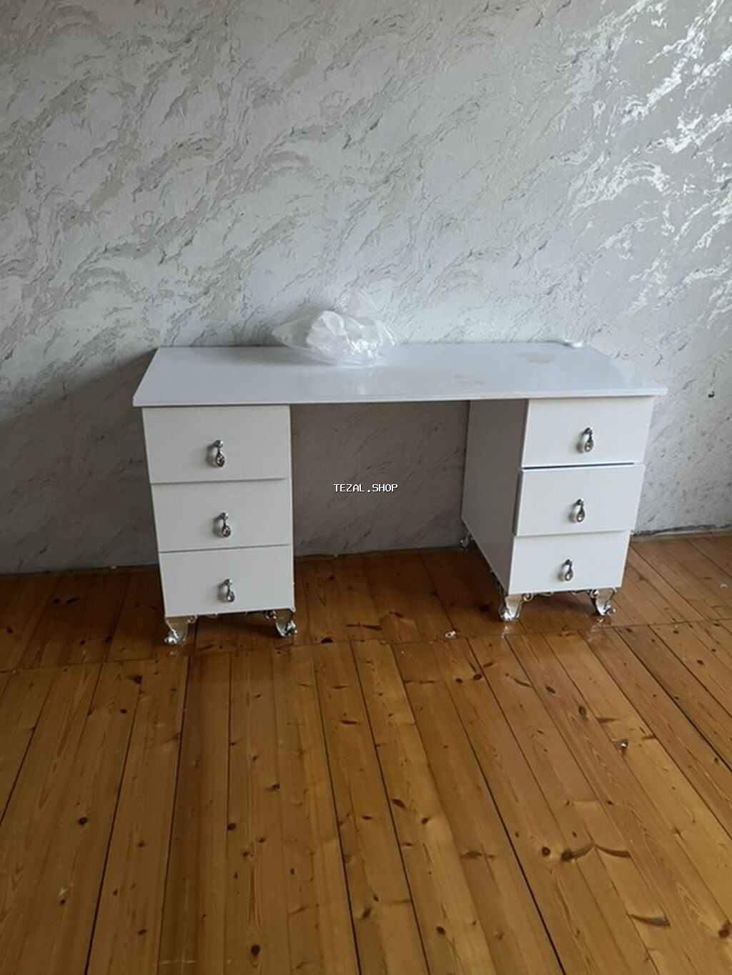 Kompüter masası, Açılmayan, MDF, Dördbucaq masa