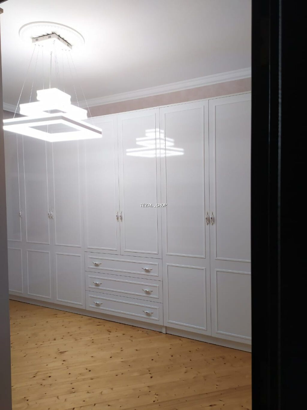 Pulsuz quraşdırılma, Pulsuz çatdırılma