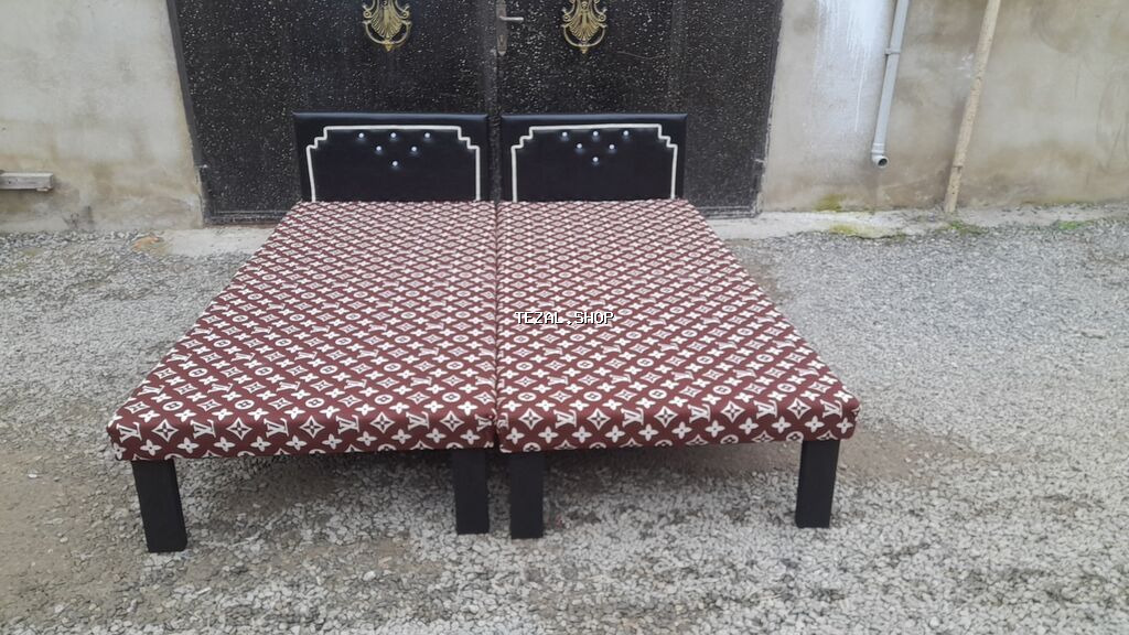 Kravat 60 manat taxt 110 manat çatdırılma var vhopçat aktivdir yaza