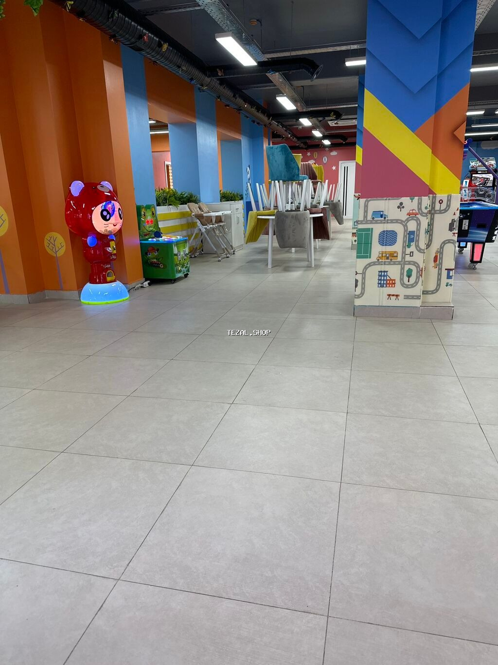 Xadimə tələb olunur, Ayda 2 dəfə ödəniş, 30-45 yaş, 1 ildən az təcrübə