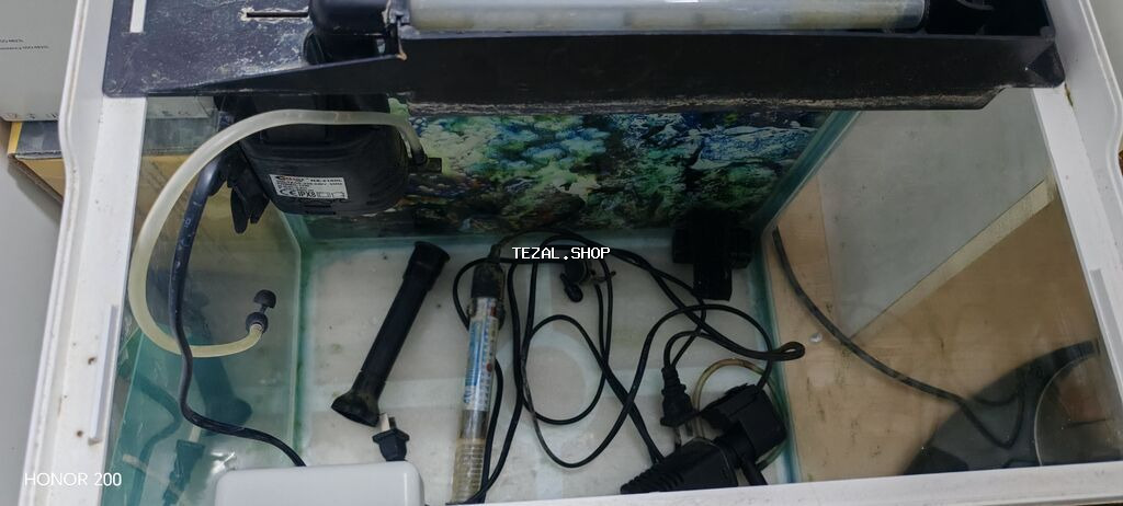 Akvaryum dəsti – tam komplekt Tərkib: - Şüşə akvaryum (üst qapaqla - şəkil 3