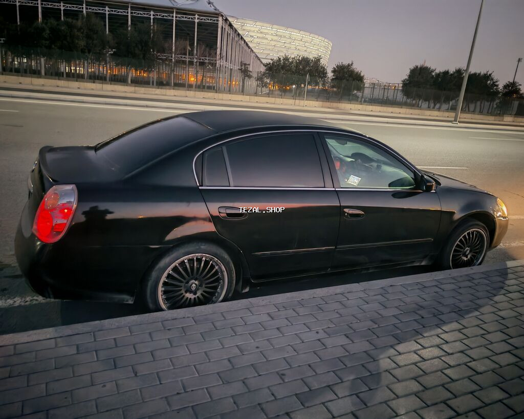 Nissan Altima: 2 l | 2005 il Sedan - şəkil 2