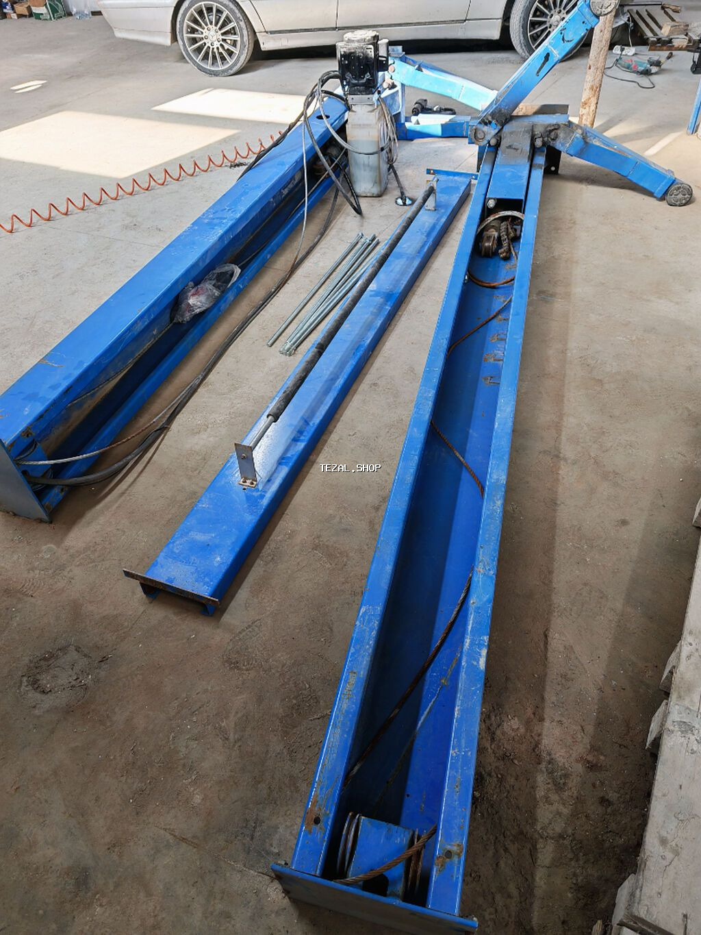 Çox az işlənib. Keyfiyyətli padyomnikdi. Almışıq, sexin hündürlüyü az