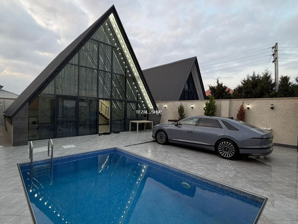 Şüvəlan, isti hovuz