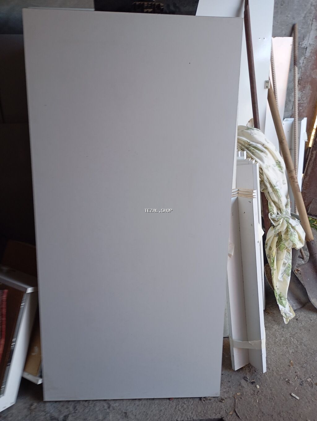 Ağ mebel mətbəx polad.6-ədəd.Uzunluğu 1m. 41 sm. eni 70,5 sm