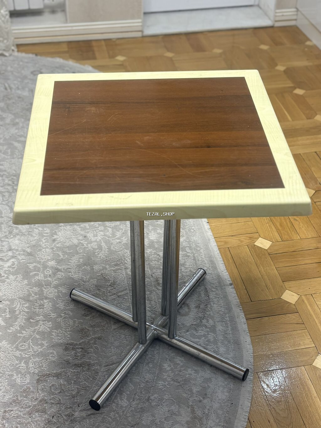 Stol ela veziyetedir heç bir problemi yoxdu olçu 55 |55 e