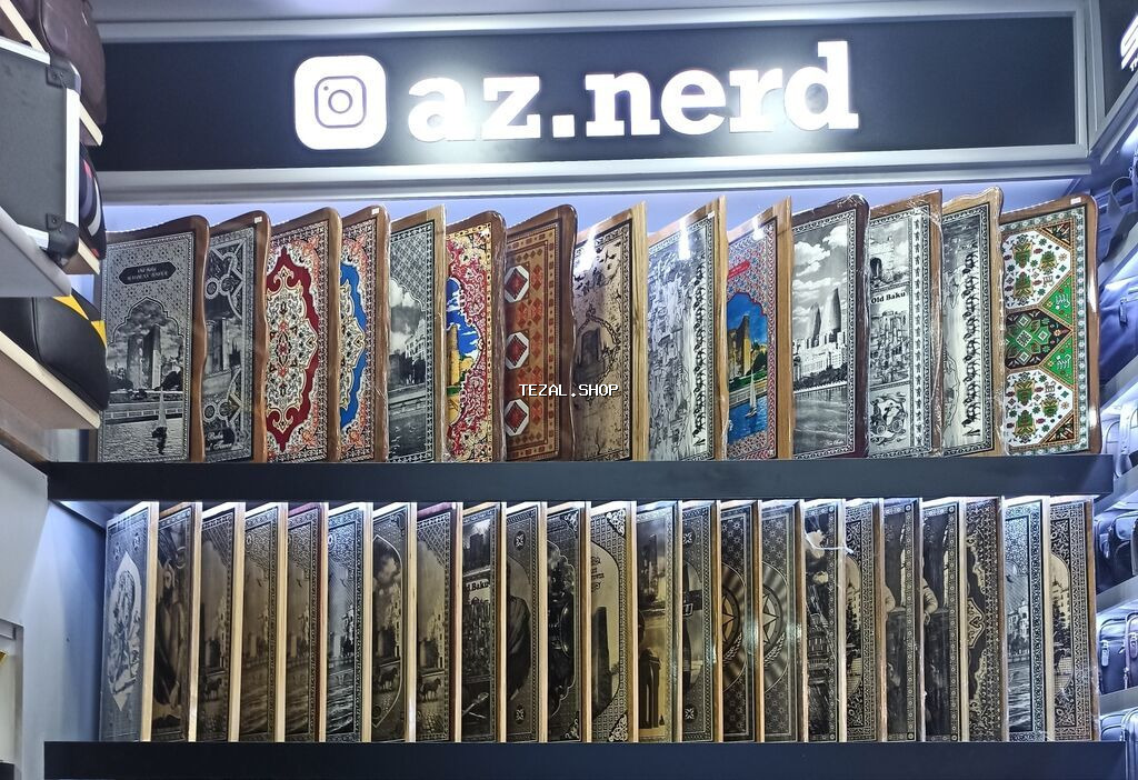 Nerd magaza.Qiymetler 35aznden baslayir.Seher saat 10dan gece saat 1e