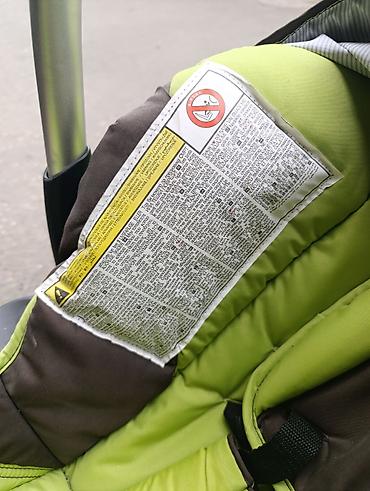 Uşaq üçün Avto kreslo rahat açılıb bağlana bilir.Normal istifadə - şəkil 4