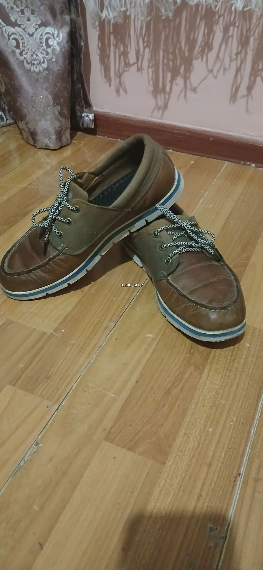 Dəri Ayaqqabı baha alınıb razmeri 43 dü geyinilib əla vəzyədədir 35