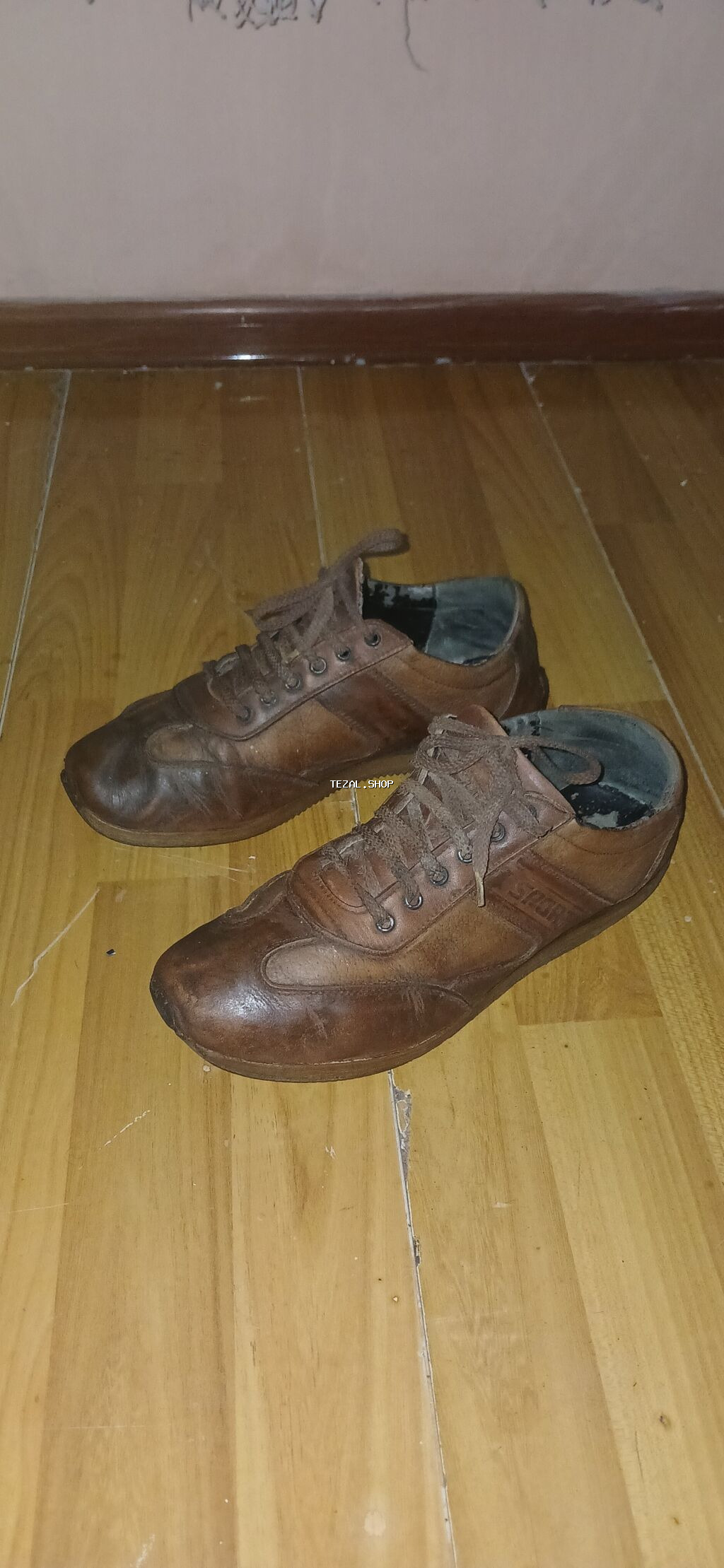 Dəri Ayaqqabı geyinilib razmeri 41 di 10manata - şəkil 3