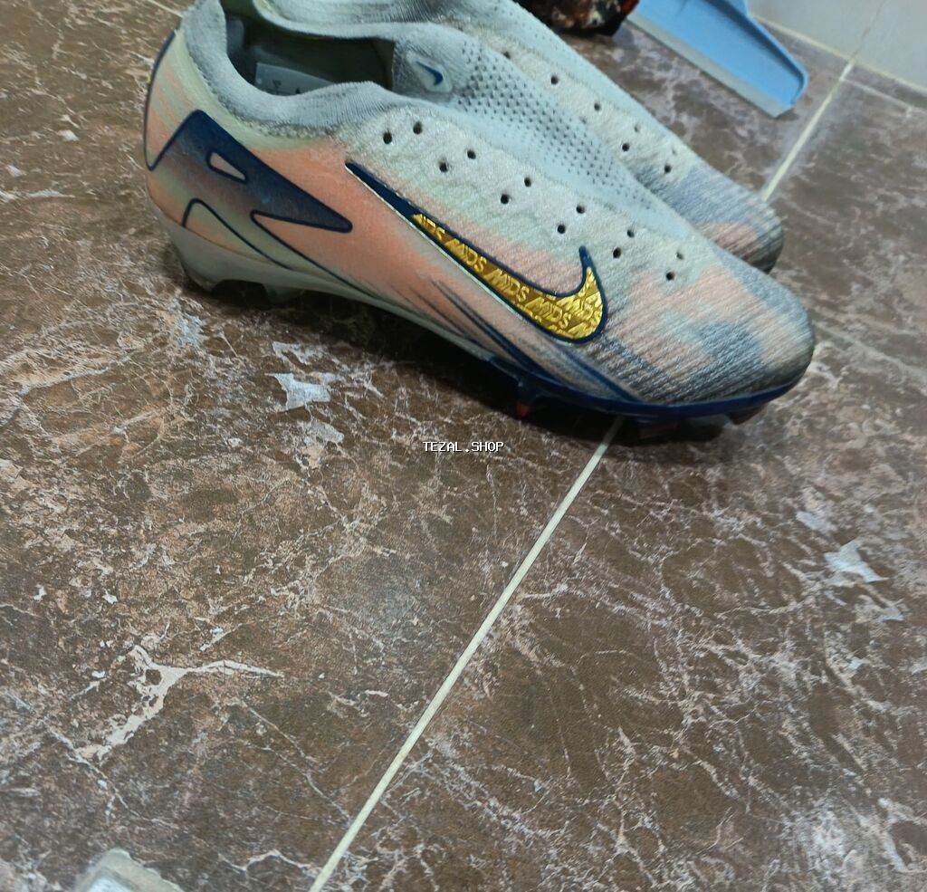 Nike Mercurial kramponları - Model: Nike Mercurial (bağsız/sleeve üst - şəkil 4