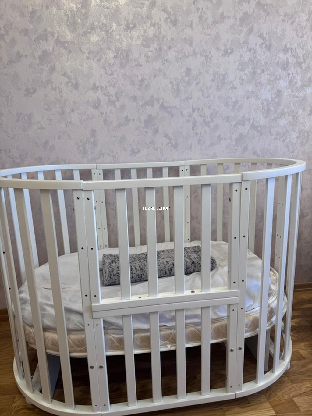 Ağ rəngli oval uşaq beşiyi Çox az işlənib. 400 manata almışıq. Yığılıb - şəkil 3