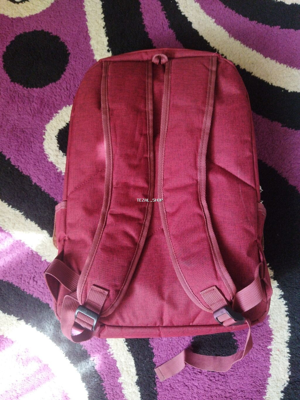 Məktəb sumkası yadaki dağlara qalmaxçun içində yeri döludu yekədi