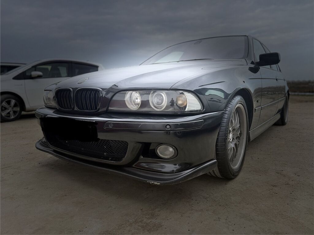 BMW 5 series: 3 l | 2002 il Sedan