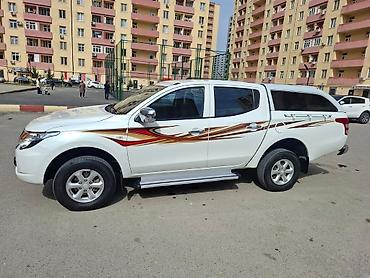 Mitsubishi L200: 2.5 l | 2015 il 265000 km Pikap - şəkil 3