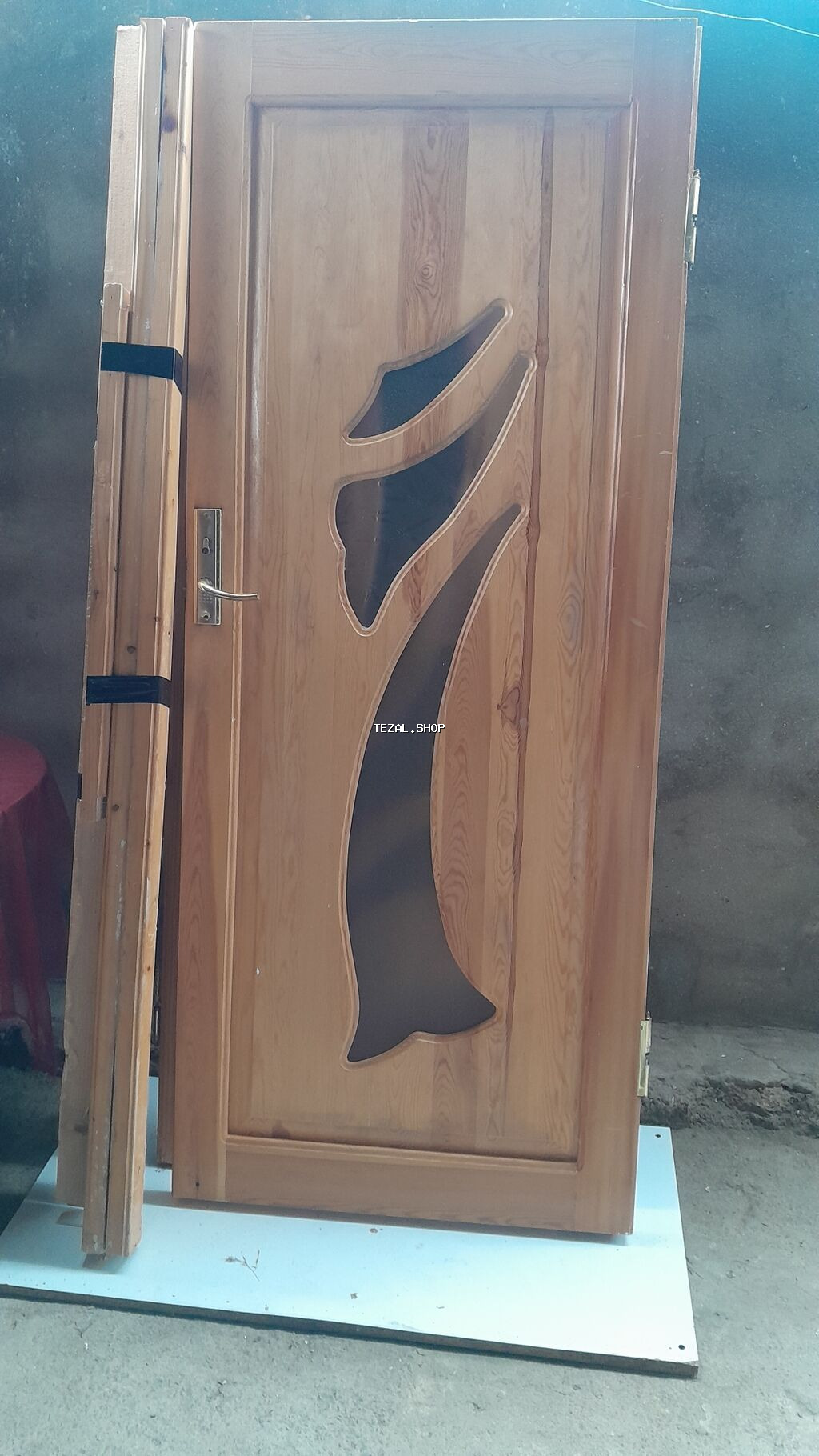 Bir eded ev qaplsl satılır Eni 90 hunuru 2.5