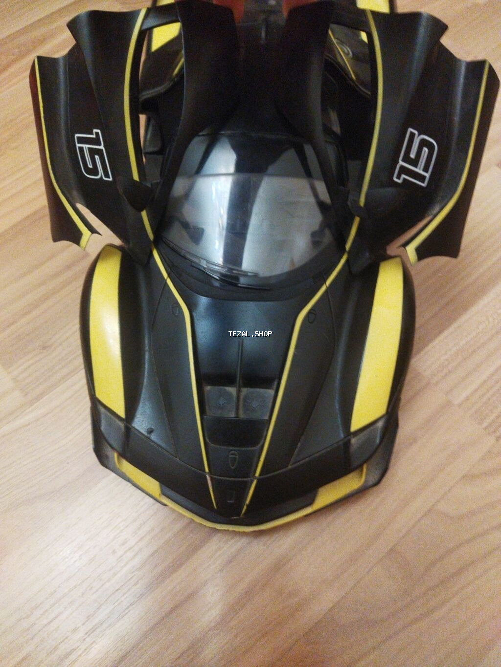 Salam ideyal vəziyyətədi maşının batareykası yoxdu təkəri qırılıb ama