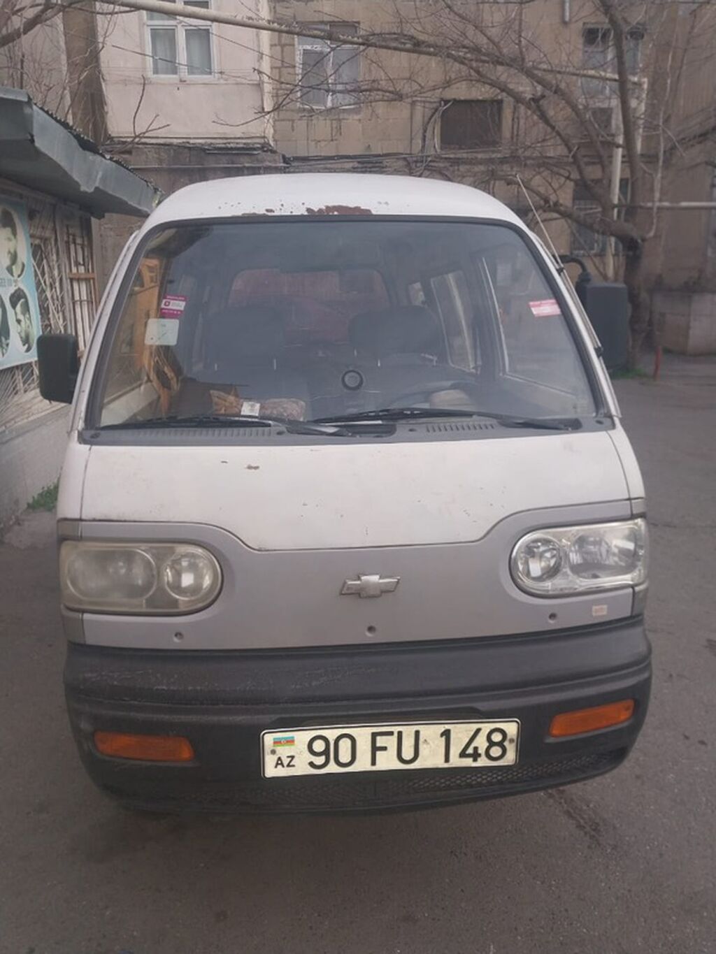 Chevrolet Damas mikroavtobus - Korpus: ağ rəng, kompakt mikrovan