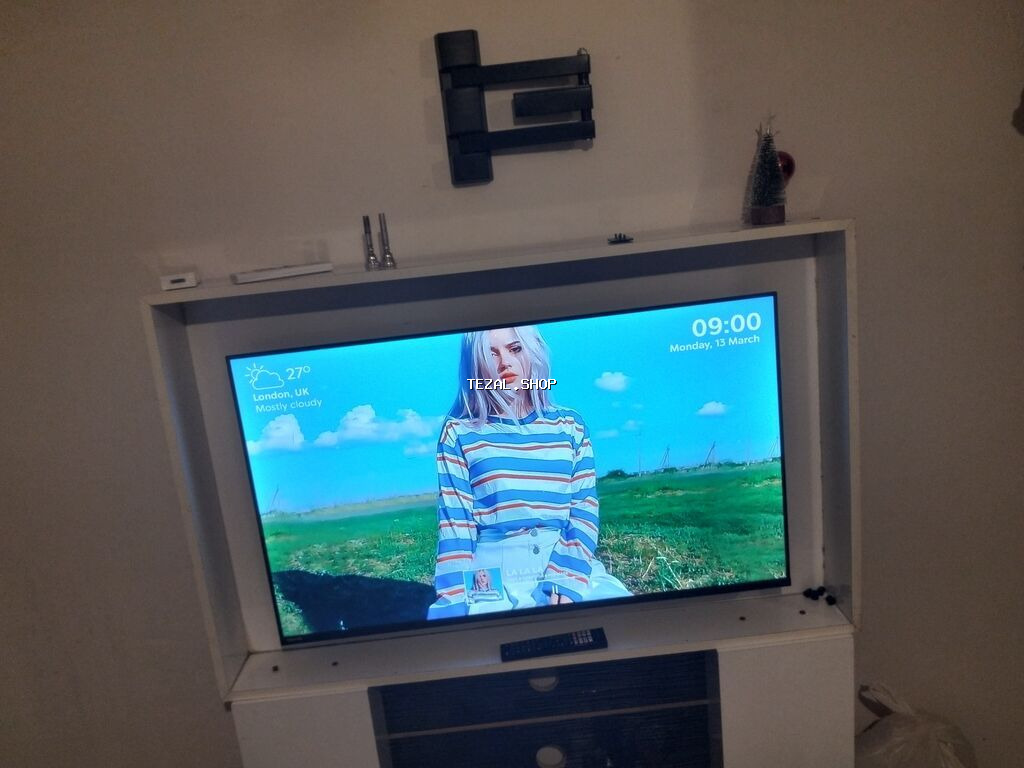 Televizor Samsung LED ekran 55" - şəkil 2