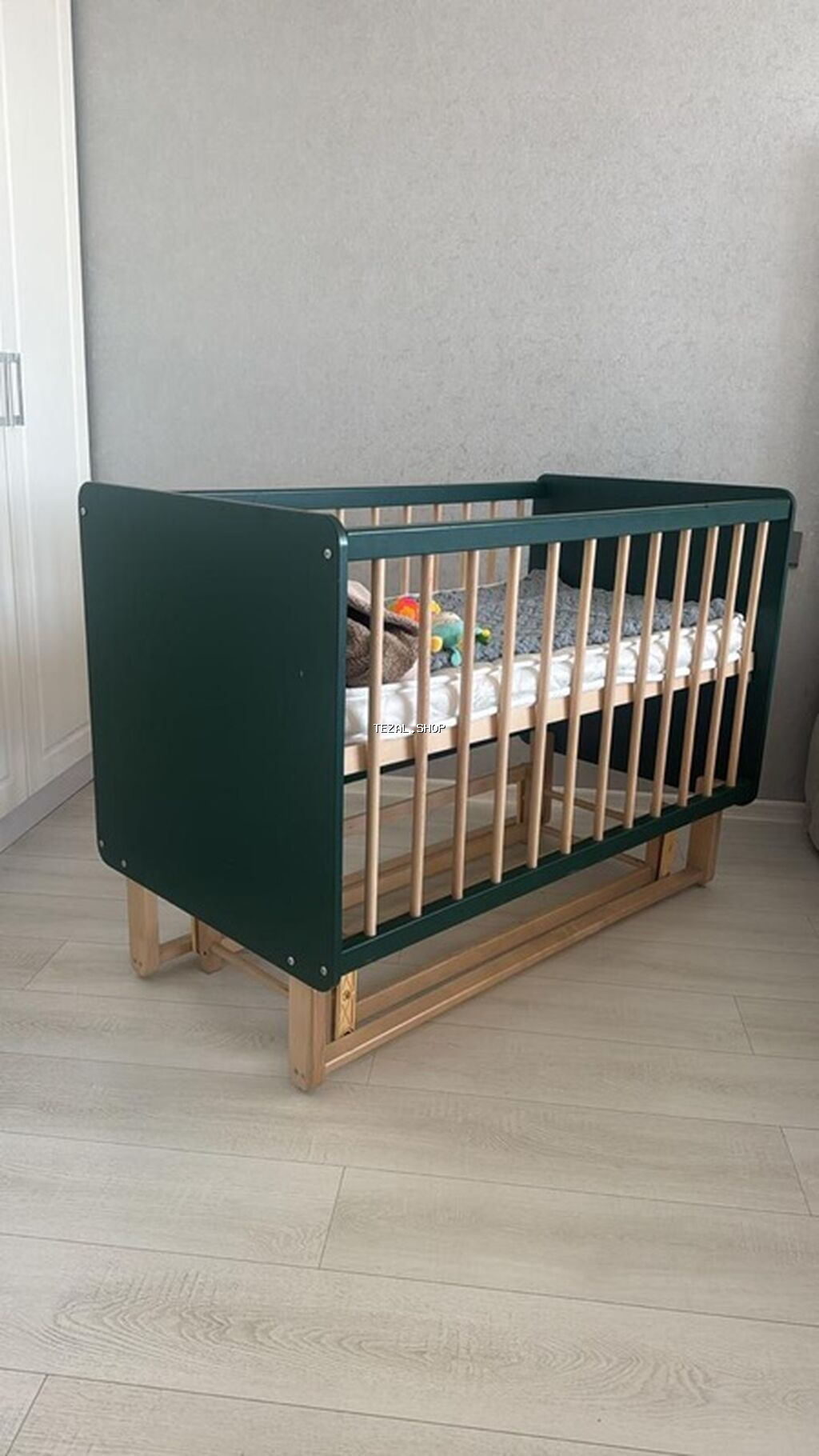 Oğlan və qız üçün, Dördbucaq, Beşik, Matras ilə, Yellənmə mexanizm ilə - şəkil 3