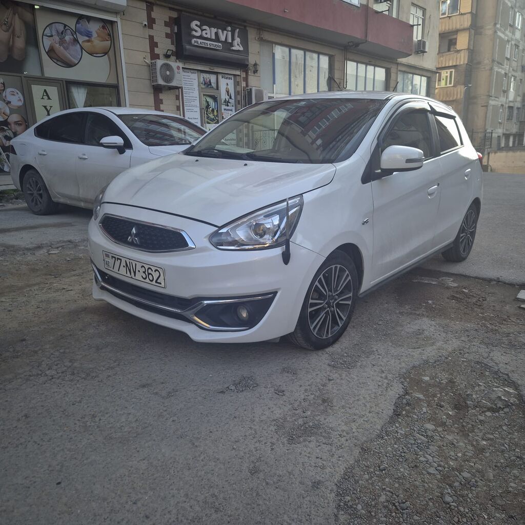 Mitsubishi Mirage: 1.2 l | 2017 il 157000 km Hetçbek