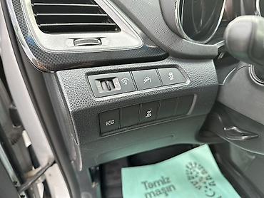 Hyundai Santa Fe: 2.4 l | 2013 il Krossover - şəkil 2