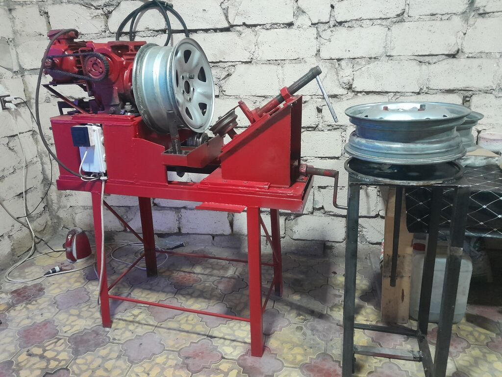 Disk düzəltmə (rim straightening) dəzgahı - Avtomobil disklərinin