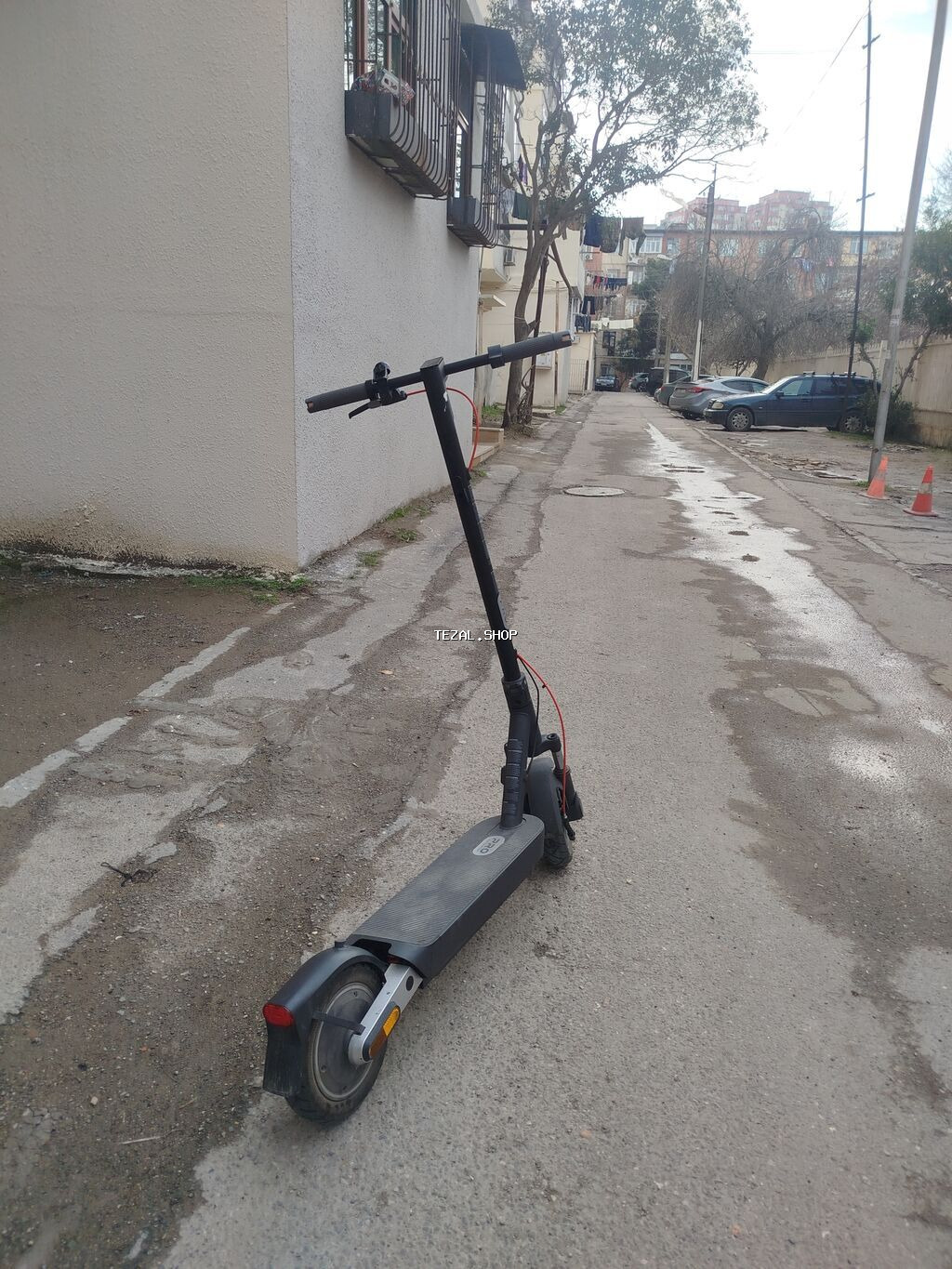 Yeni Elektrik samokat 10", > 1000 Vt, 26 - 35 km/s, Ünvandan götürmə, Ödənişli çatdırılma