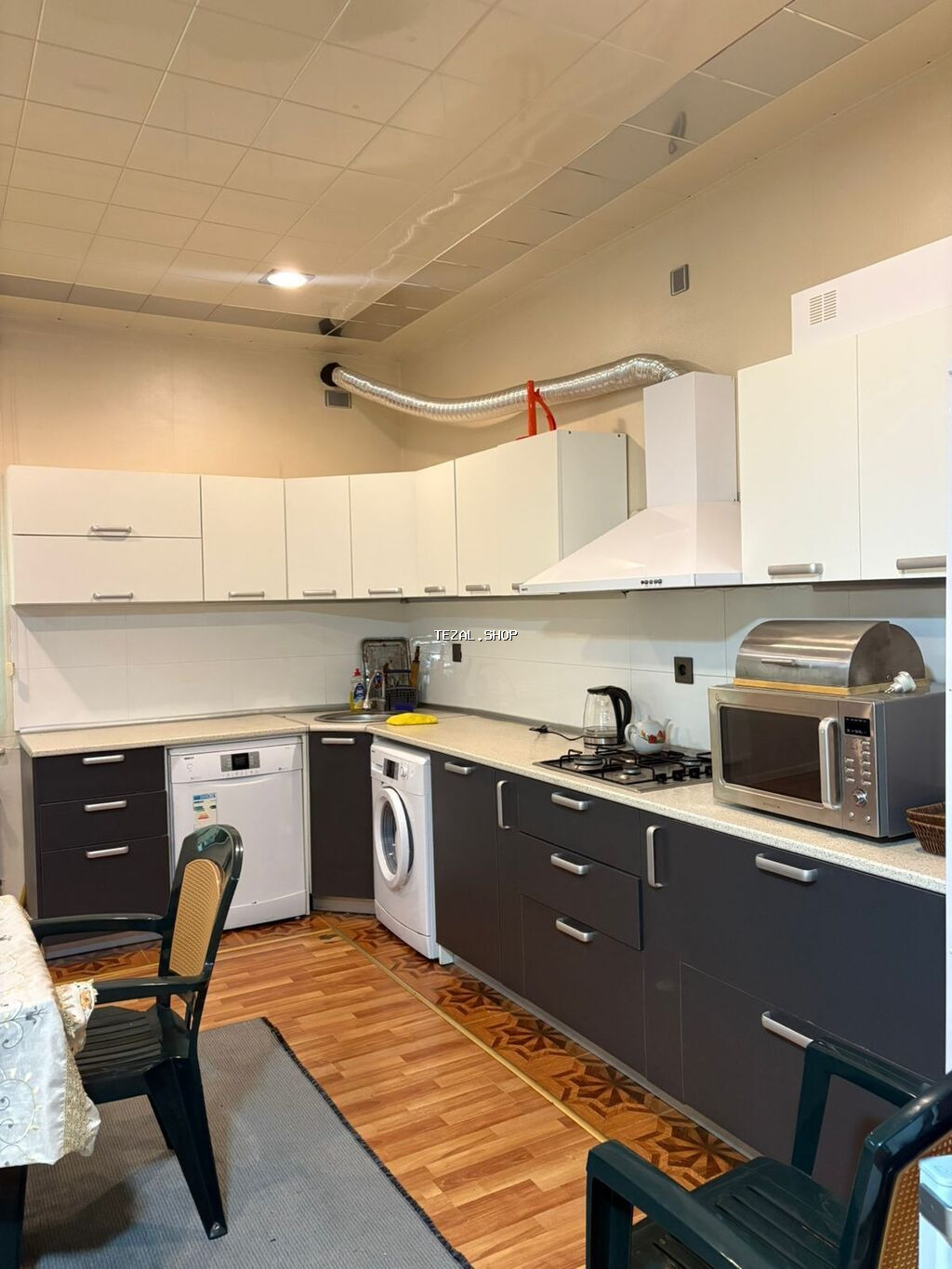 Mətbəx metbex kuxna kuxnya Qiymet *500 AZN* ölçü *190/390* ünvan