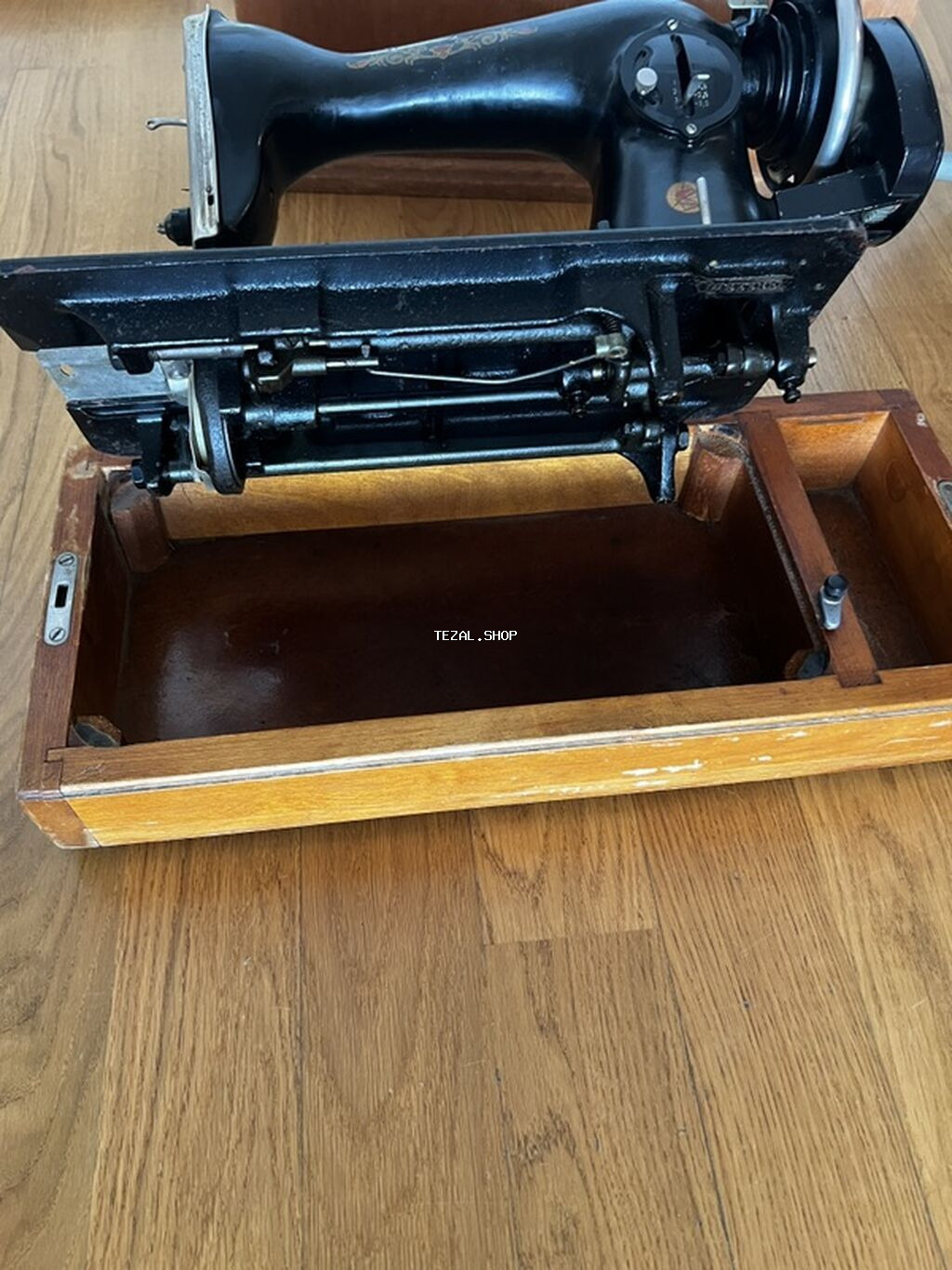 Mexaniki tikiş maşını – portativ taxta çamadanlı - Klassik, mexaniki