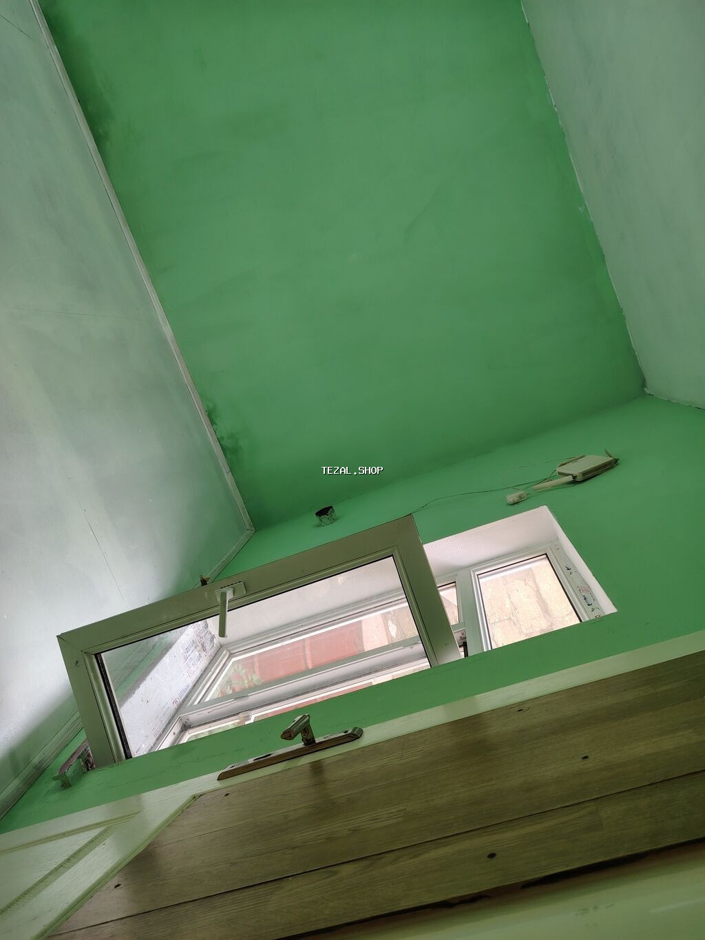 2otaq 1 kukna həyəti var həyətə maşın girir suyu işıqı interneti - şəkil 3