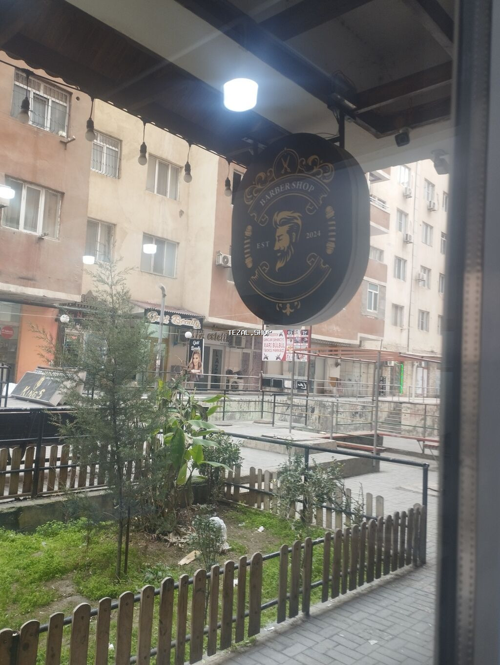 Bərbərlər | Digər xidmət növü