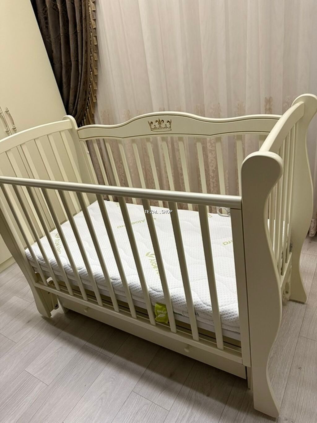 Oğlan və qız üçün, Dördbucaq, Beşik, Dəst ilə, Matras ilə, Yellənmə mexanizm ilə - şəkil 3