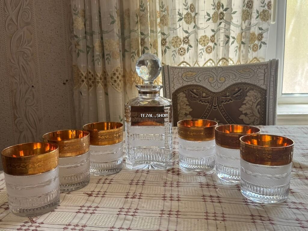 Rəng - Qızılı, Xrustal, Çexiya