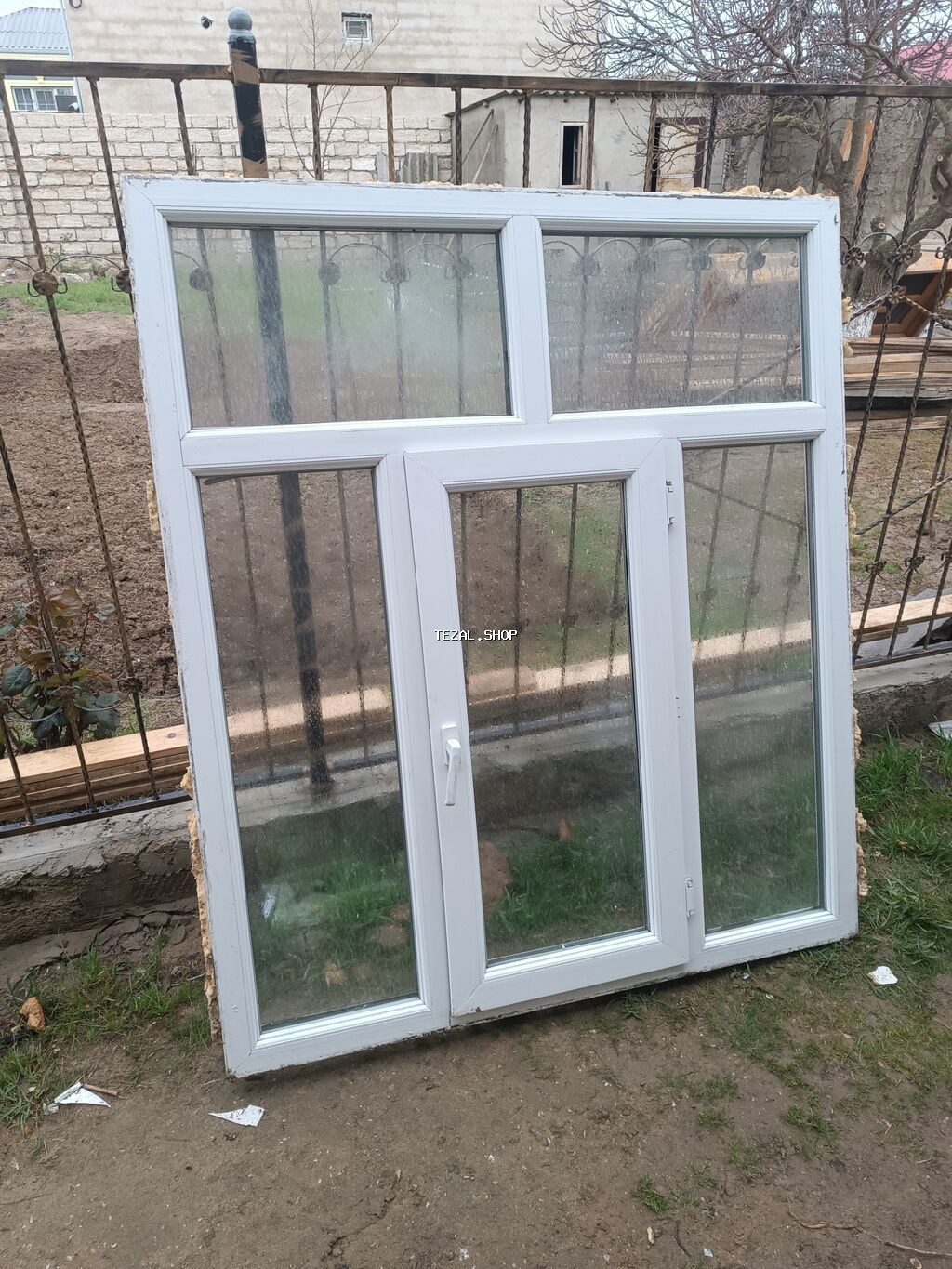 Salam plastik pəncərələr işlənmiş lakin yaxşı vəziyyətdir 6 ədəddir