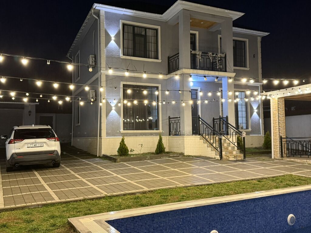 240 kv. m, 7 otaqlı, Hovuzlu, Kombi, Qaz, İşıq